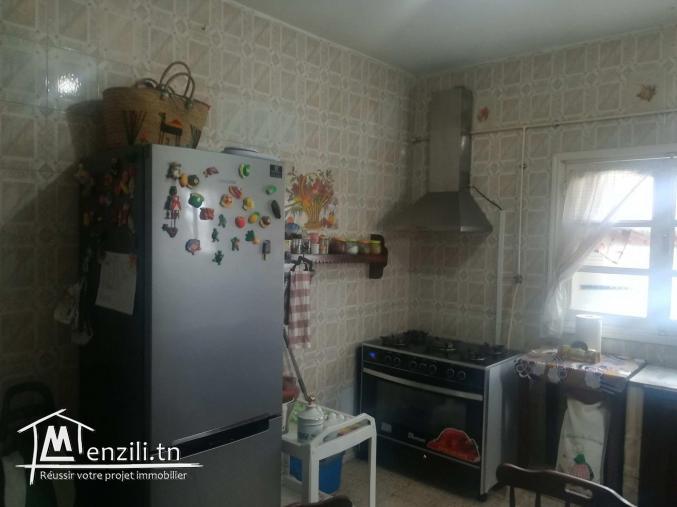 Très bel appartement de taille moyenne