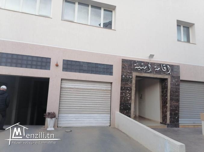 A VENDRE Appartement s+4