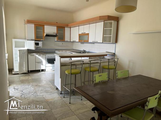 Coquette villa meublée  de plain-pied