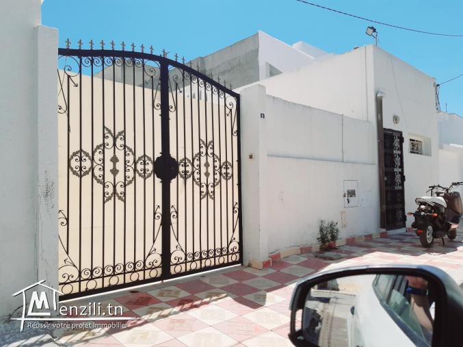Maison rénovée à vendre ezzouhour 4, tunis