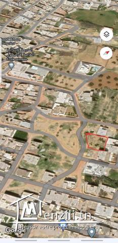 Deux terrains adjacents à vendre