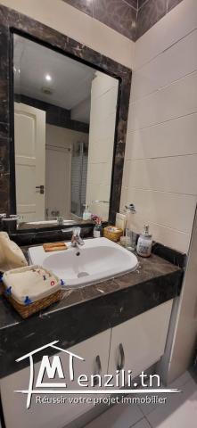 S+1 AVEC PLACE DE PARKINK au 1er étage d'une résidence fermée avec 2 Ascenseurs