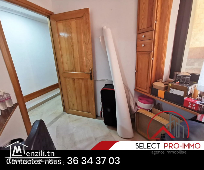 A vendre bureau de 80m² à Nabeul -997a