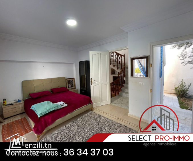 A vendre Villa S+4 de 354m² à Mrezga - 993a