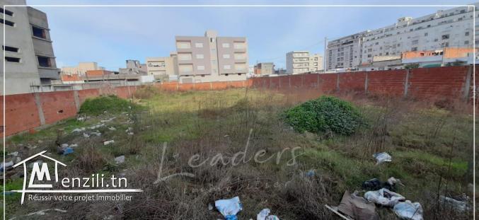 #A_VENDRE  un terrain constructible situé à #BHAR_LAZRAK