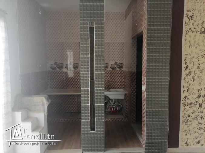 Studio à louer à Nassen