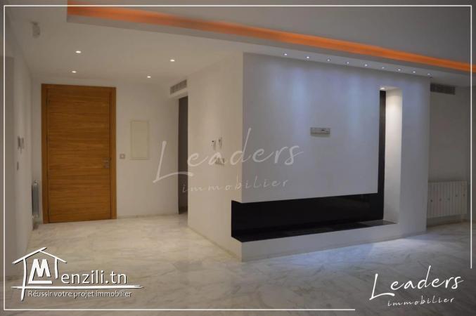 À vendre un appartement S+4 situé à CHOTRANA 2