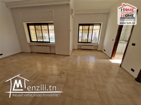 Villa Lorenzoni à Vendre à Gammarth Supérieur