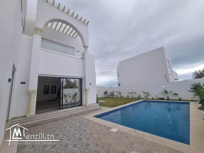 Villa MUSCARI (Réf: V2585)