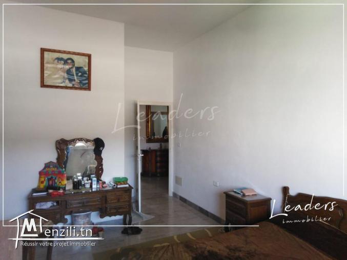 À vendre Villa S+4 situé à LA MARSA