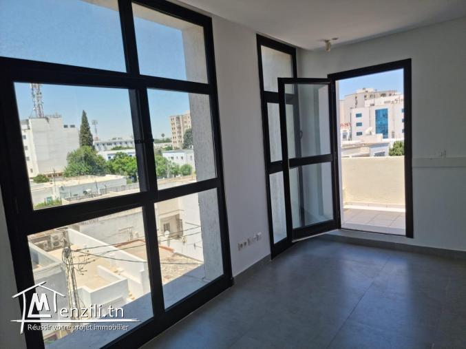 Bureau à usage Medical Dans "LE BARDO MEDICAL".