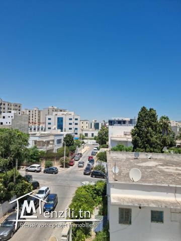 Bureau à usage Medical Dans "LE BARDO MEDICAL".