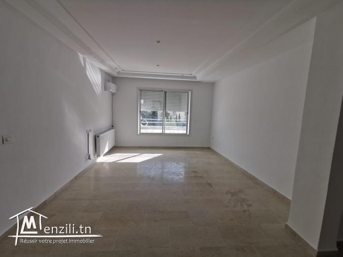 a louer s+2 a  Menzah 7