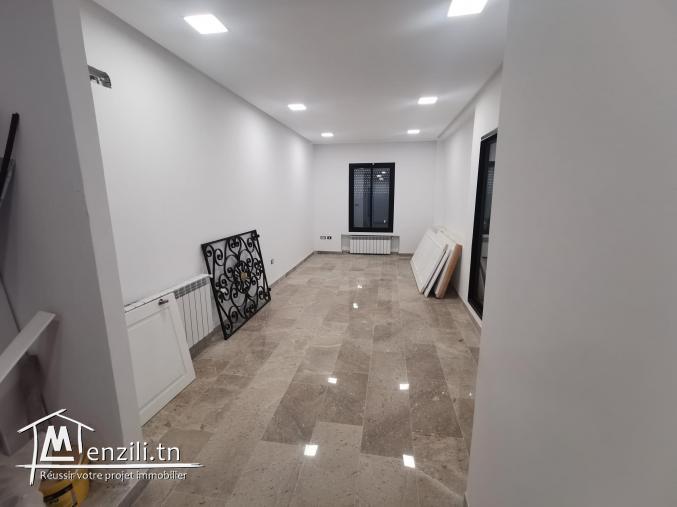 bureau à louer a menzah 5