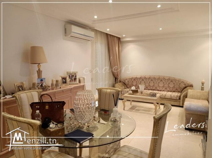 À vendre un appartement S+3 situé à L AOUINA