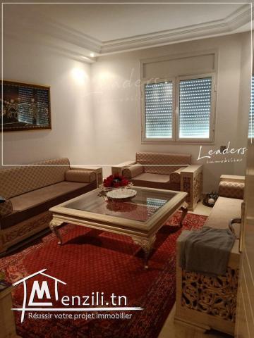 À vendre un appartement S+3 situé à L AOUINA