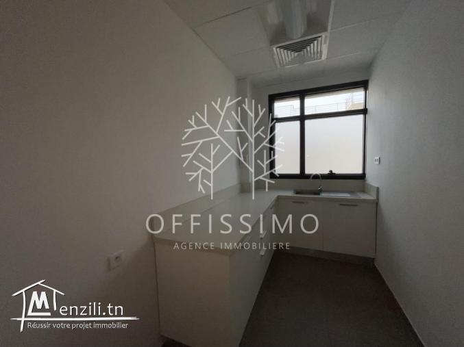 Location Bureau lac 1