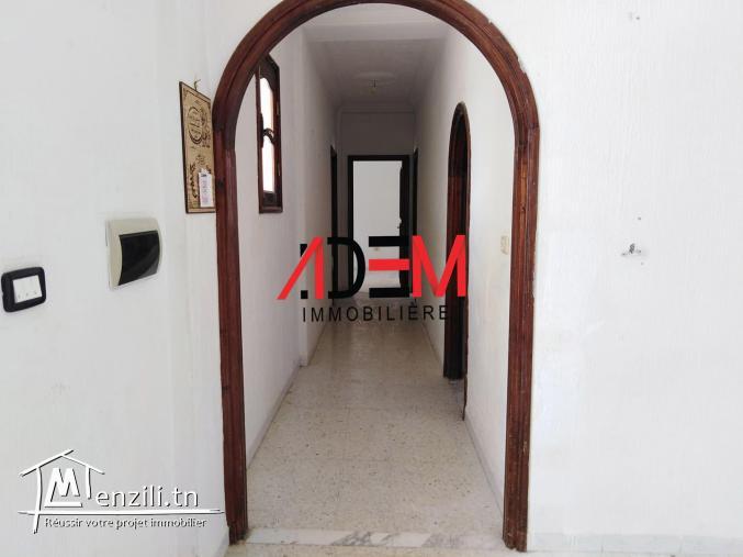 Etage de villa S3 bien situé à Sahloul