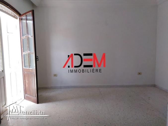Etage de villa S3 bien situé à Sahloul