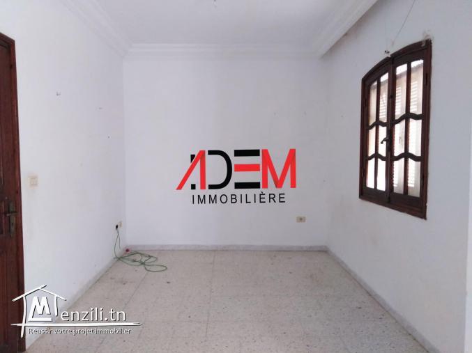 Etage de villa S3 bien situé à Sahloul