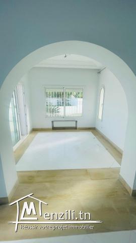 A louer duplex vue mer à Gammarth