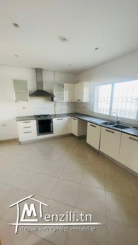 A louer duplex vue mer à Gammarth