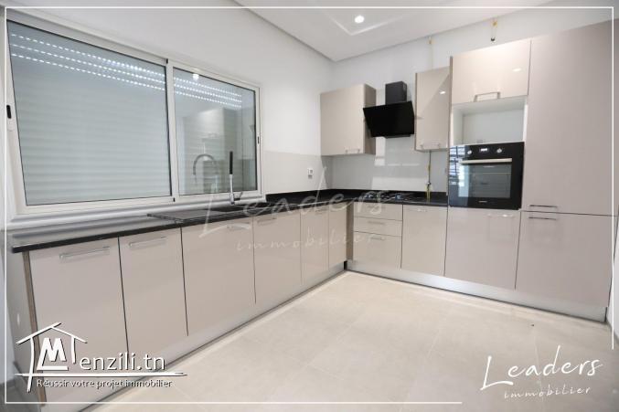 À vendre un appartementS+3 de Haut standing situé à CHOTRANA 1