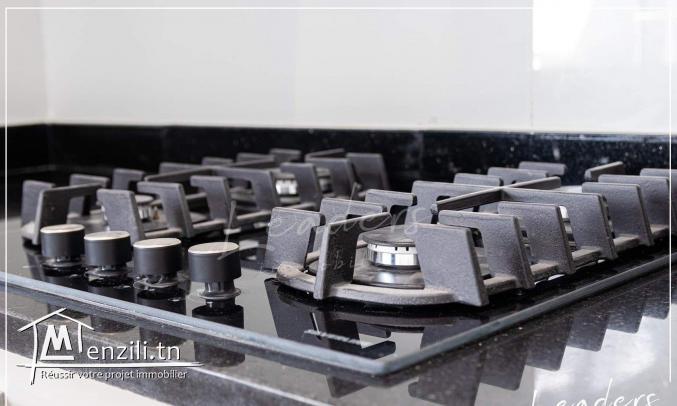 À vendre un appartementS+3 de Haut standing situé à CHOTRANA 1