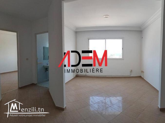 Bureau A3 sur la zone touristique et avec vue de mer