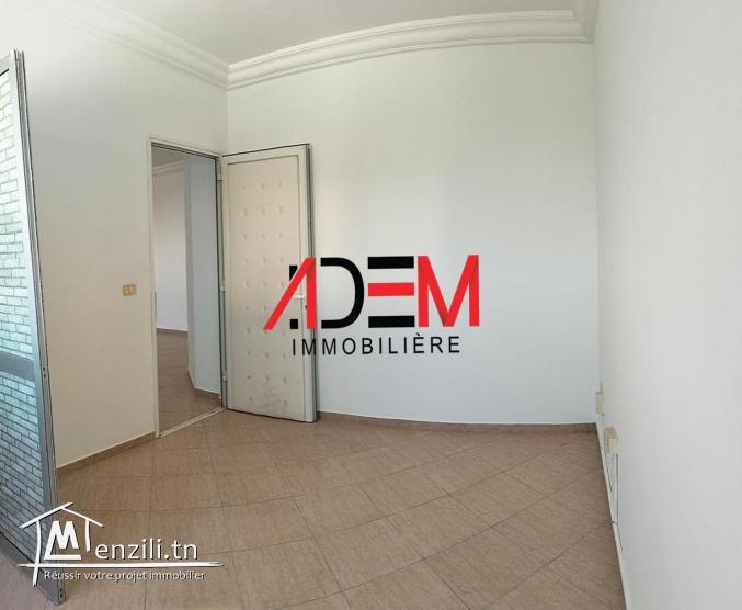 Bureau A3 sur la zone touristique et avec vue de mer