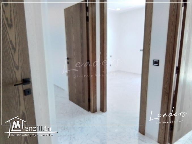 À vendre un appartement S+1 situé à LA SOUKRA