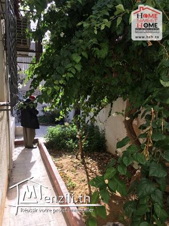 Villa Gómez à Vendre à Rades Plage