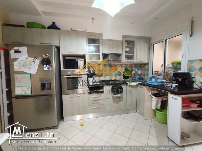 Un Superbe Appartement S+3 d'une superficie de 140m² à Riadh andalous