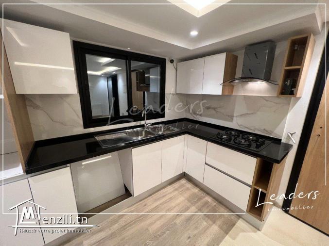 À vendre un appartementS+1 situé à LA MARSA