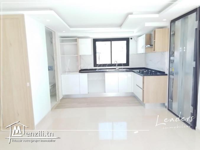 À vendre un appartement S+1 situé à LA MARSA