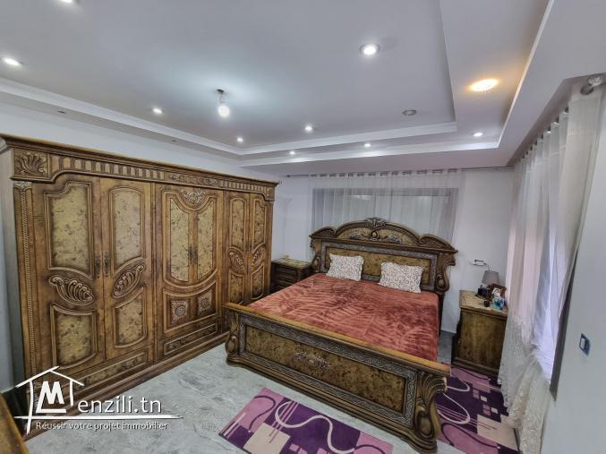 A Vendre Villa Pleine Vue Sur Mer avec Piscine à la Corniche Bizerte