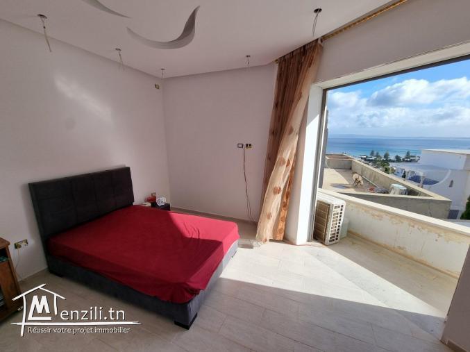 A Vendre Villa Pleine Vue Sur Mer avec Piscine à la Corniche Bizerte