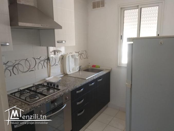 Location d'un magnifique Appartement S+1 (Meublé) avec une vaste terrasse, situé à Khezama E...