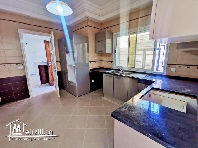 a louer  s+4 Jardin d'el menzah 2