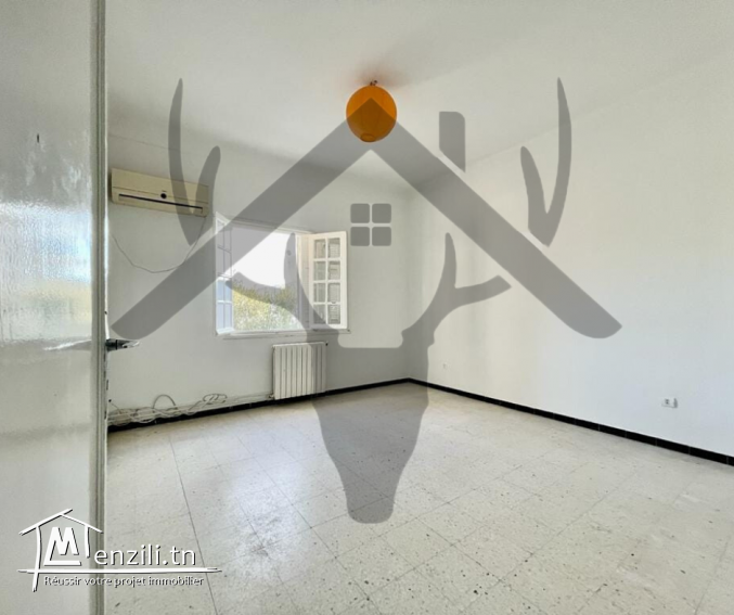 A louer Villa S+5 à cité Morat Nabeul