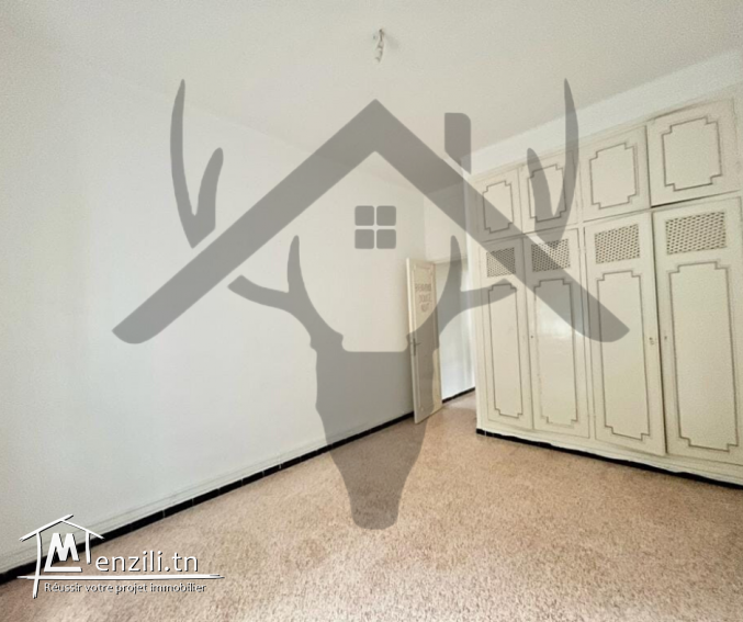 A louer Villa S+5 à cité Morat Nabeul