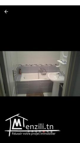 appartement au 4 etage à RAOUED