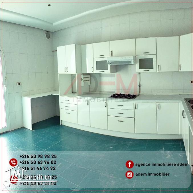 Spacieux bureau A2 bien situé à Hamem Sousse