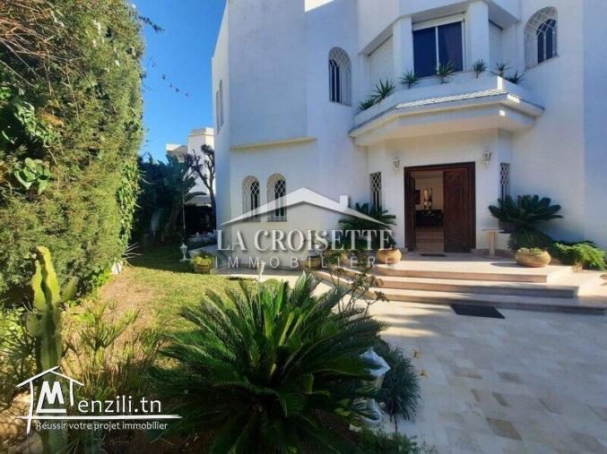 Villa S4 avec piscine à La Marsa MVL1276