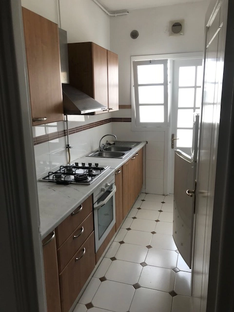 a louer luxueux s+1 meublé ennaser 2