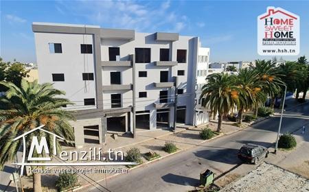 Local Blanc à Louer à Rades