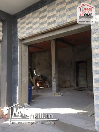 Local Blanc à Louer à Rades