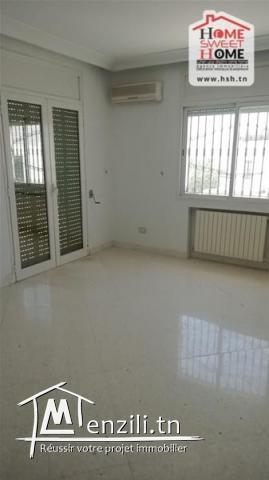 Bureau Holland à Louer à Nouvelle Medina