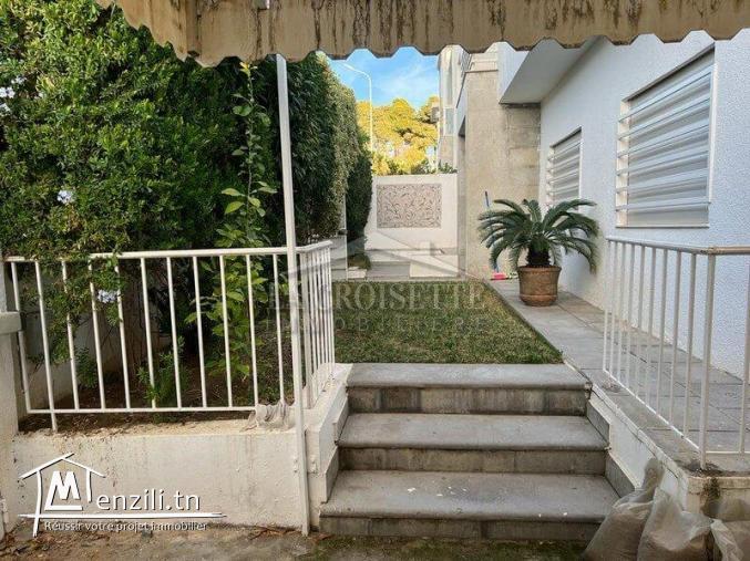 Villa S5 avec piscine à La Marsa MVL1282