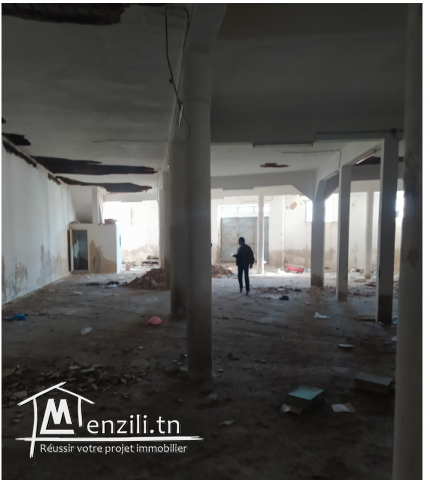 A vendre Dépôt et Administration au port de Sousse